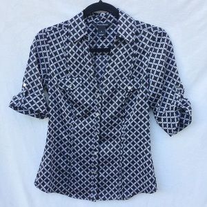 White House Black Market Black & White Top